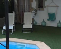 Habitación doble Deluxe con piscina privada de Hotel La Calma de Girona