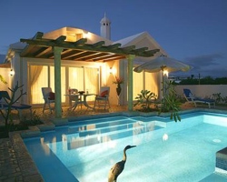 Villas con suites con piscina privada en Alondra Villas y Suites
