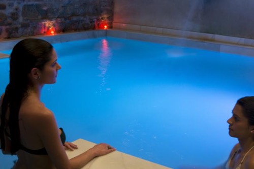 Visita Córdoba en Andalucia y disfruta de estos hoteles con piscina climatizada.