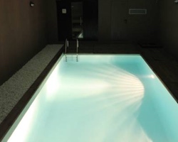 Apartamentos con sauna y piscina climatizada en Casa-nova Apartaments de Barcelona