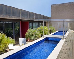 suites duplex con piscina privada en Hotel Granados 83